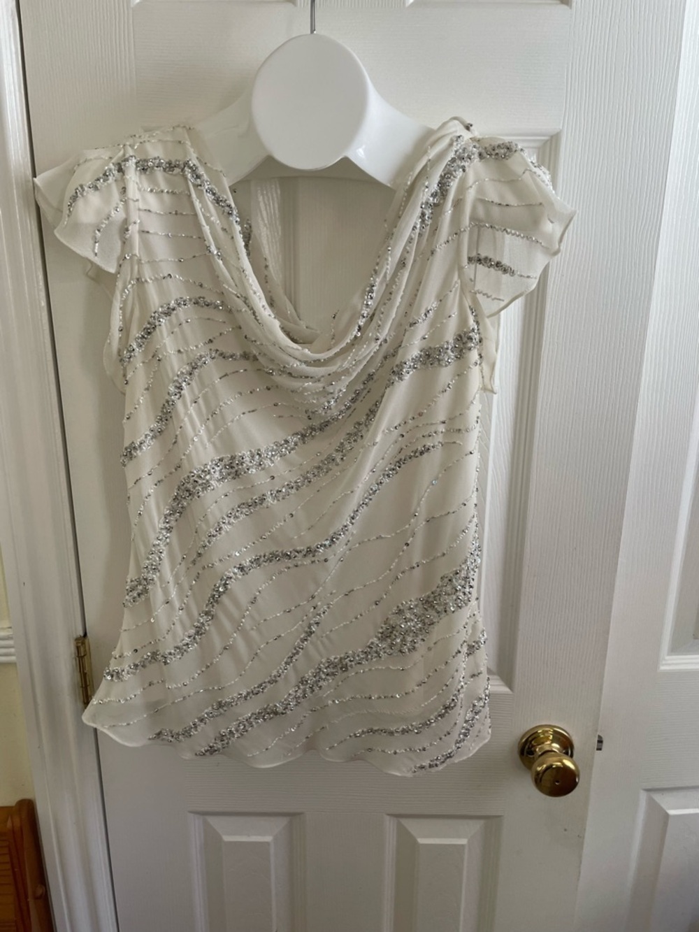 J Kara Ivory Cowl Neck Sequin Flutter Sleeve Blouse (XL)